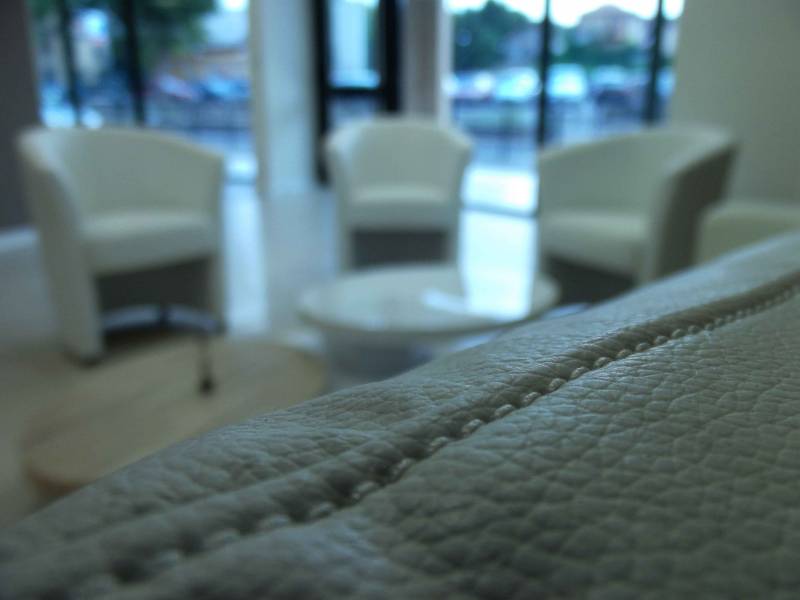 Salon d'accueil famille Pompes Funèbres HOMMAGE Funéraire